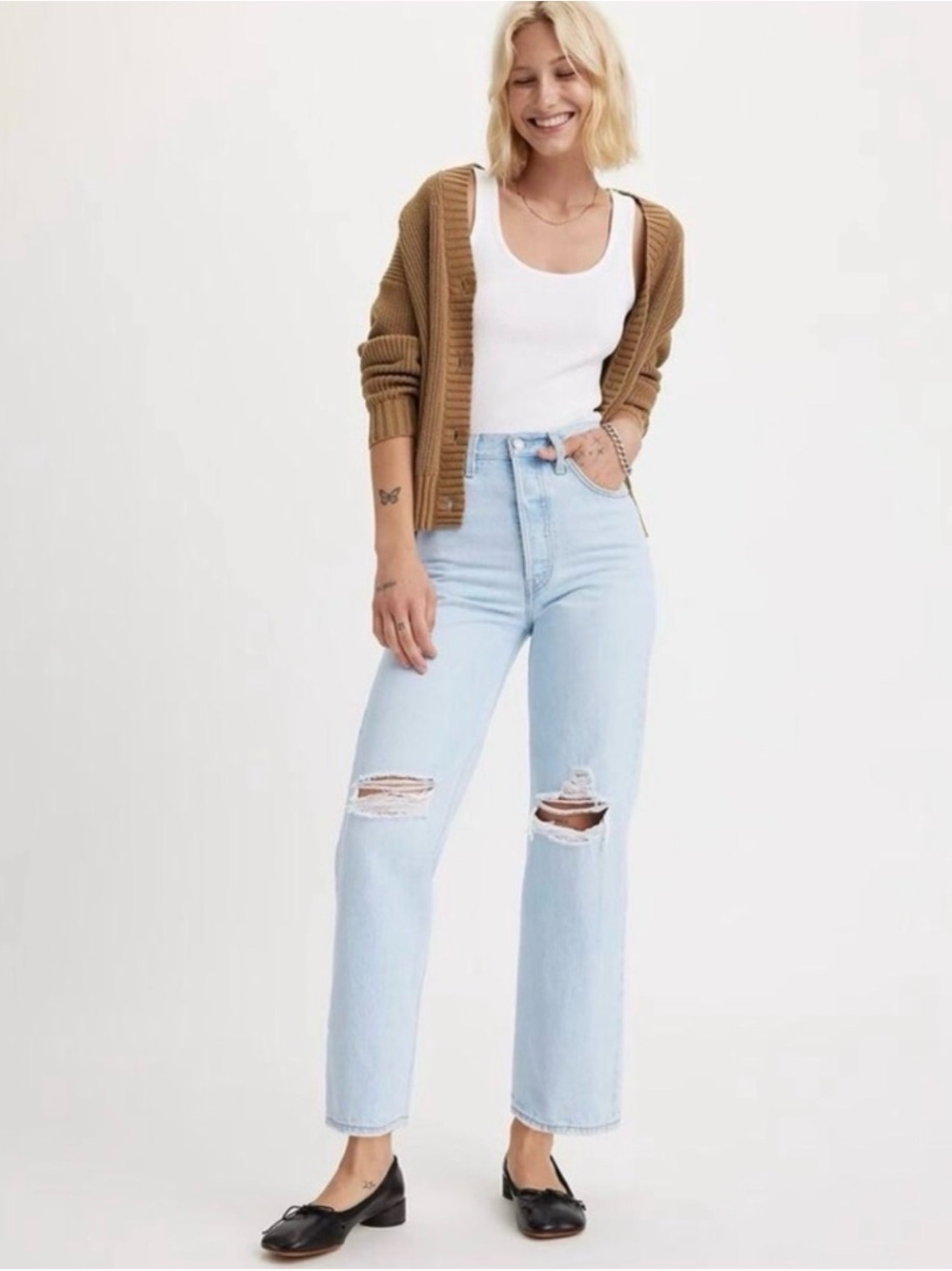 Levi's ribcage straight ankle distressed jeans